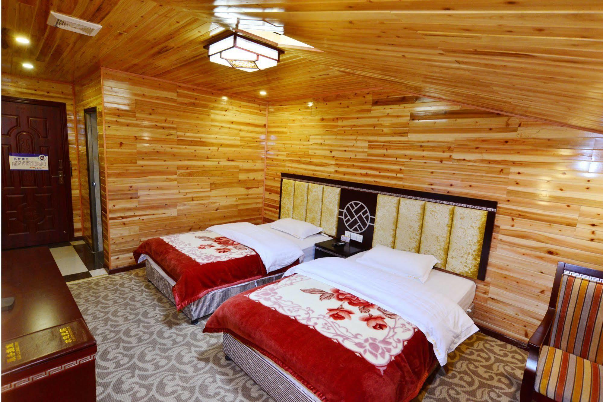 Colorful Jiuzhaigou Holiday Inn Zewnętrze zdjęcie